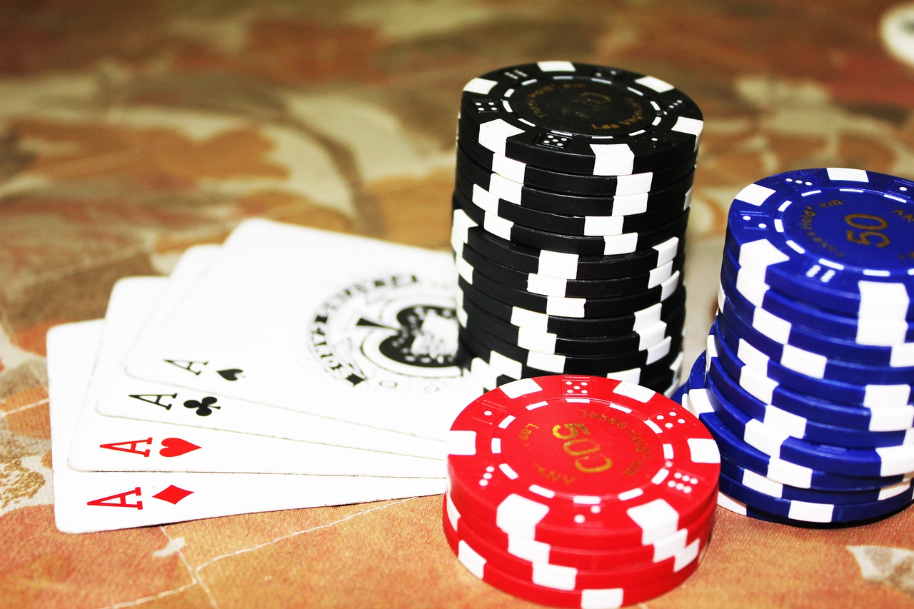 From Novice to Pro: A Beginner’s Journey into the Realm of Omaha Poker