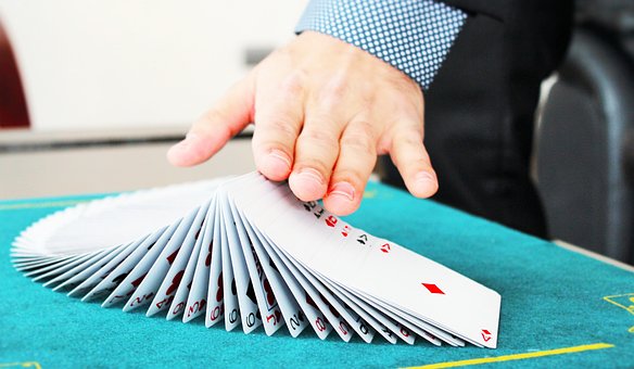 What You Need to Know to Master Texas Holdem
