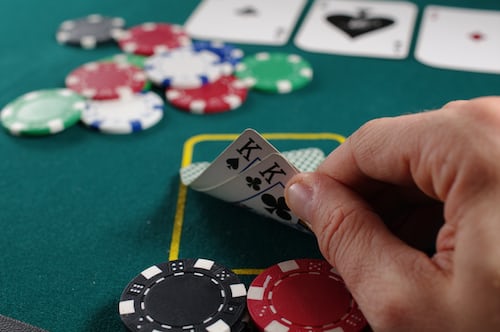 Poker for Beginners: Tips and Mistakes Everyone Should Know